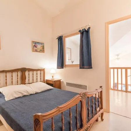 Duplex 3 Pieces Avec Parking A - 6 Pers, Wifi, Animaux Admis - Fr-1-330c-15 *